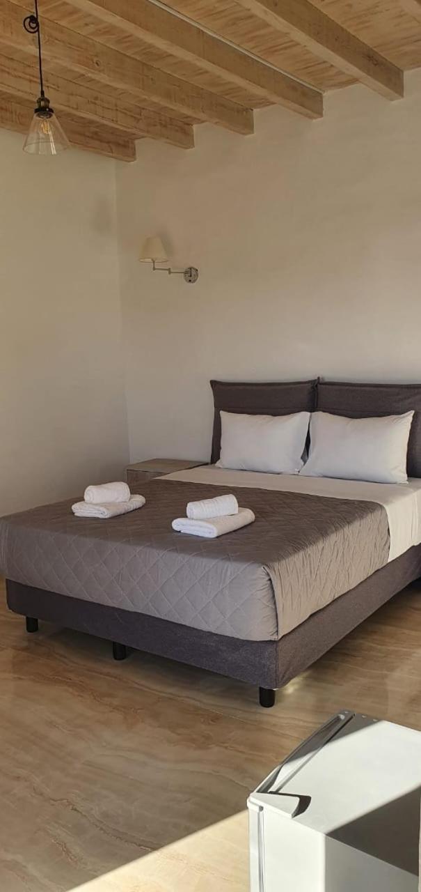 Mykonos Vibes Airport Studios And Apartments Mykonos Town Exteriör bild