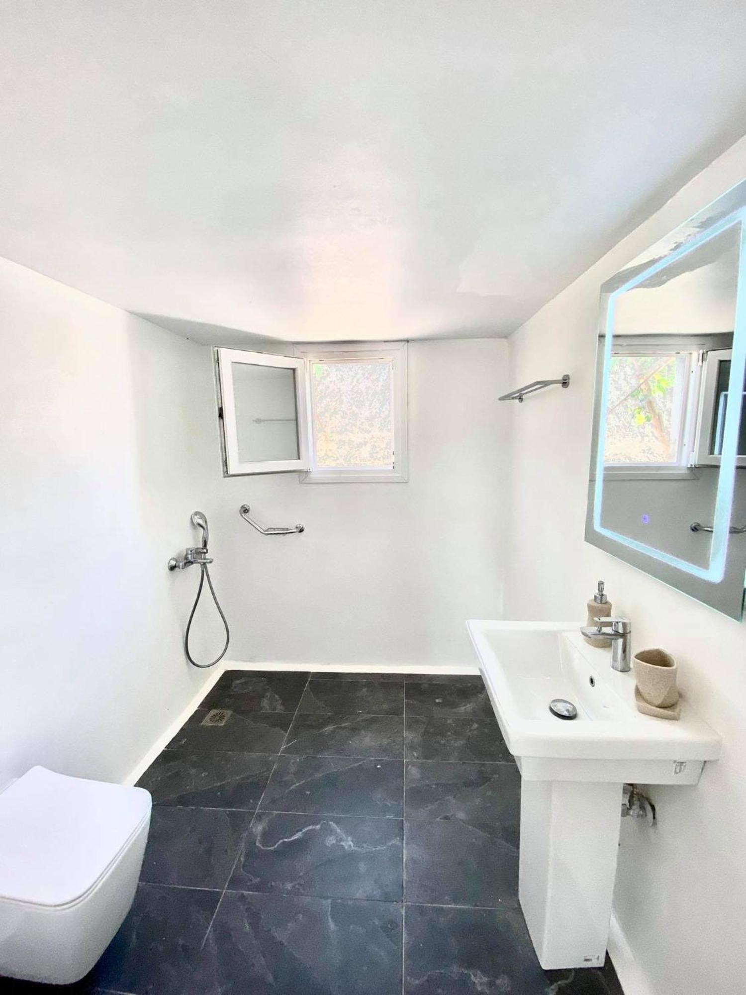 Mykonos Vibes Airport Studios And Apartments Mykonos Town Exteriör bild