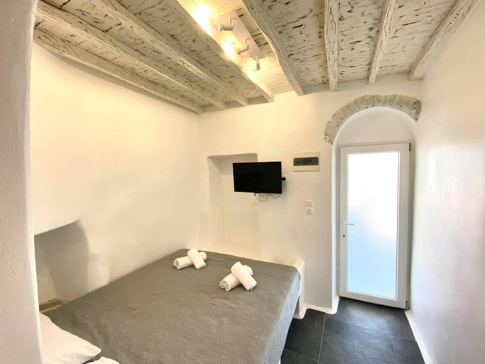 Mykonos Vibes Airport Studios And Apartments Mykonos Town Exteriör bild