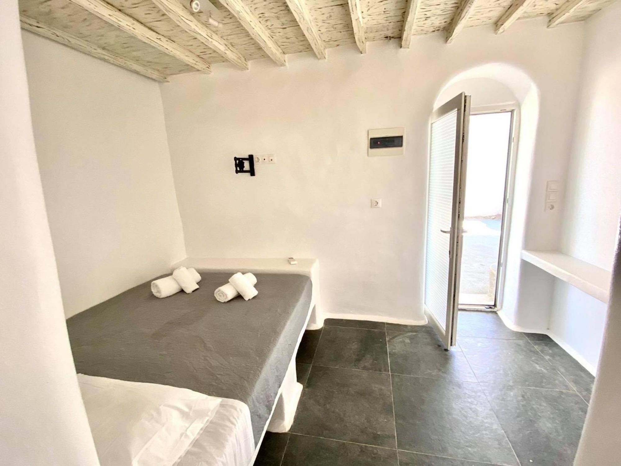 Mykonos Vibes Airport Studios And Apartments Mykonos Town Exteriör bild